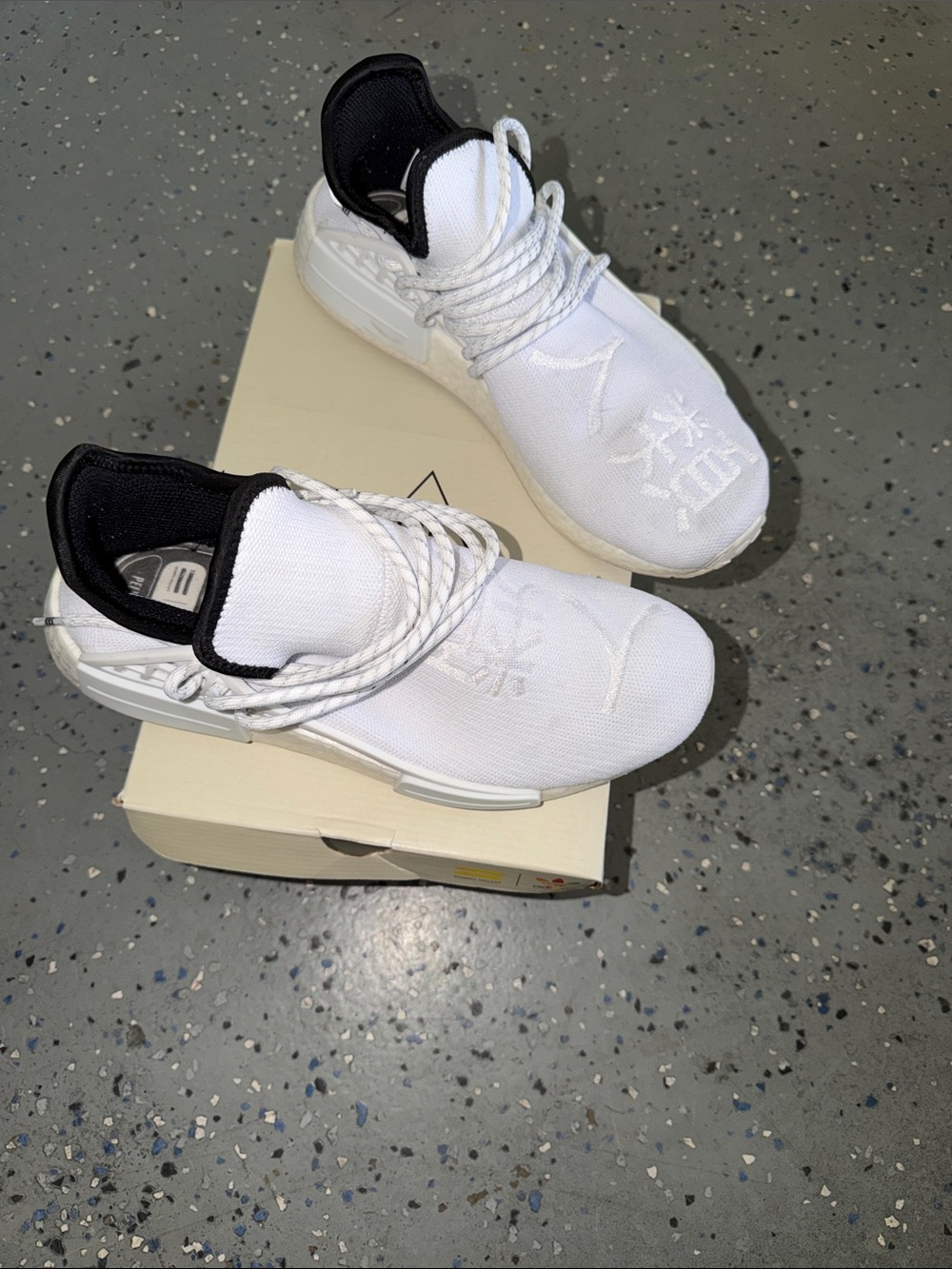 Adidas X Pharrell Williams Hu NMD